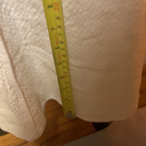 Jones Wear White skirt. - Picture 5 of 7